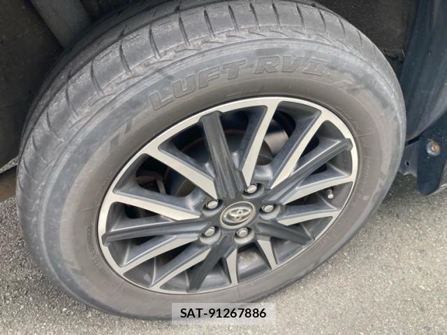 Toyota VOXY 2016-05 7226366-7