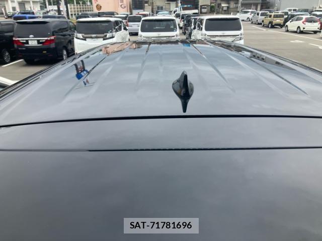 Toyota VOXY 2022-07 7226380-18