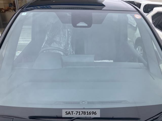 Toyota VOXY 2022-07 7226380-5