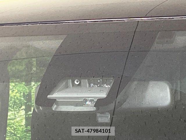 Toyota VOXY 2017-05 7226367-6