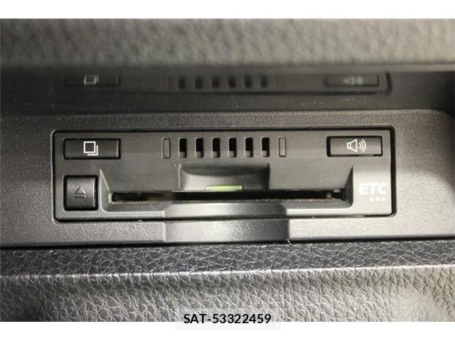 Toyota VOXY 2019-06 7226369-5
