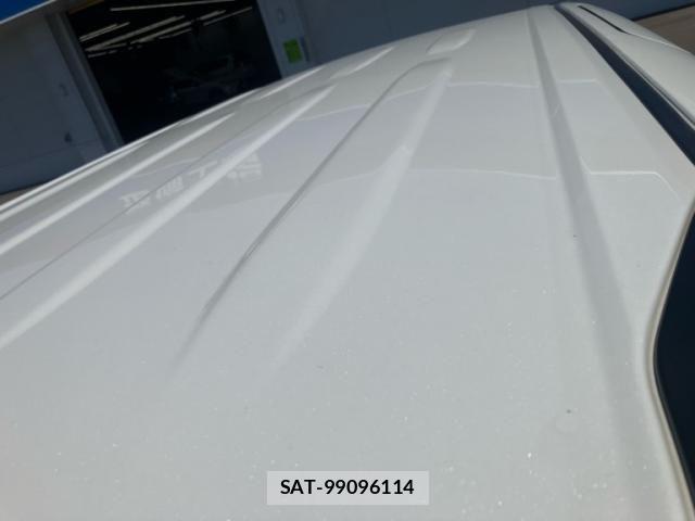 Toyota VOXY 2021-07 7226374-9