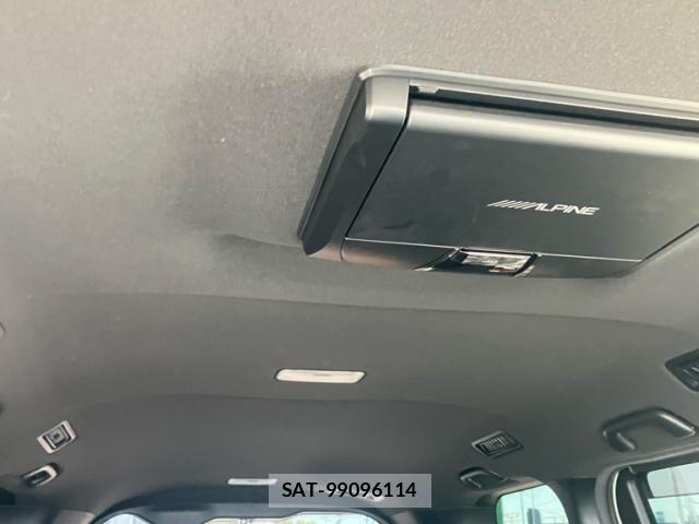 Toyota VOXY 2021-07 7226374-24