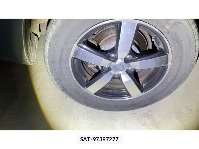 Toyota VOXY 2012-03 7226355-14