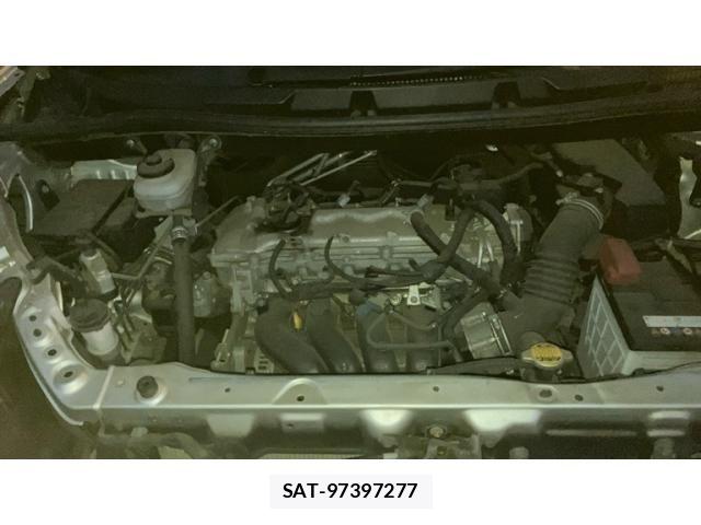 Toyota VOXY 2012-03 7226355-6