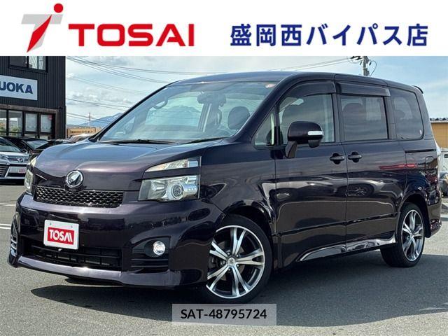 Toyota VOXY 2010-08 7252652-0