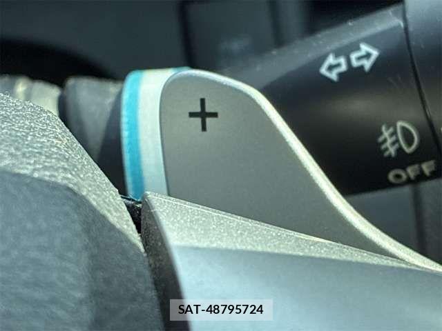 Toyota VOXY 2010-08 7252652-9