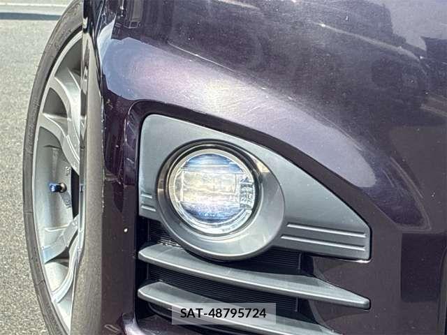 Toyota VOXY 2010-08 7252652-18