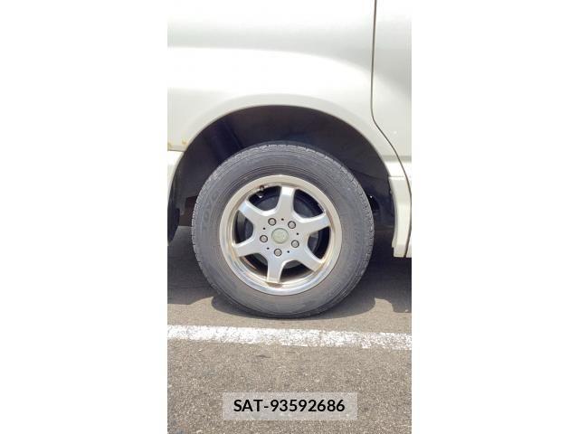 Toyota VOXY 2003-03 7252653-6