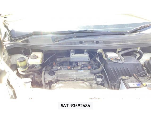 Toyota VOXY 2003-03 7252653-8