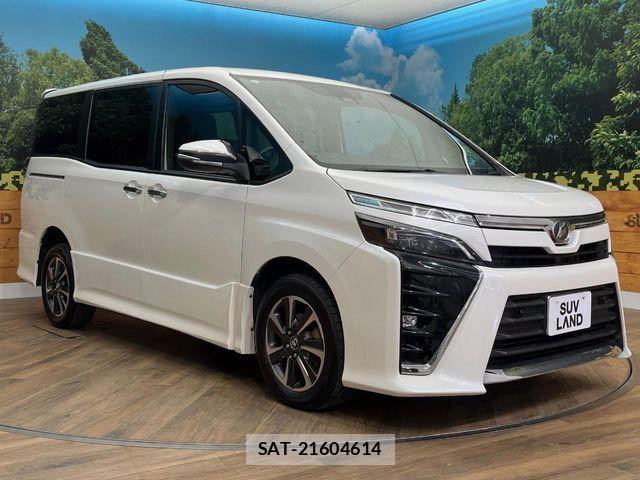 Toyota VOXY 2019-05 7252650-17