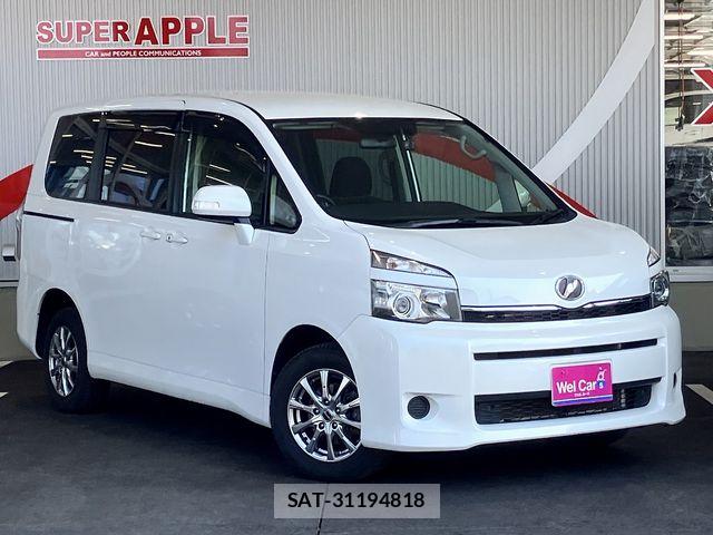 Toyota VOXY 2012-02 7252651-3