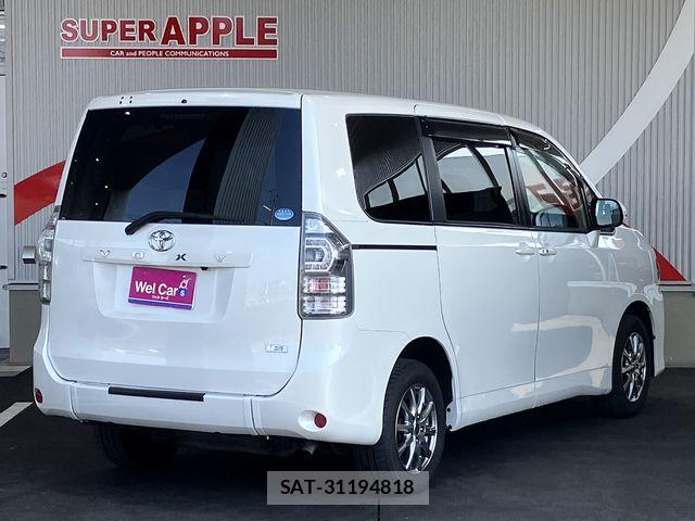 Toyota VOXY 2012-02 7252651-6