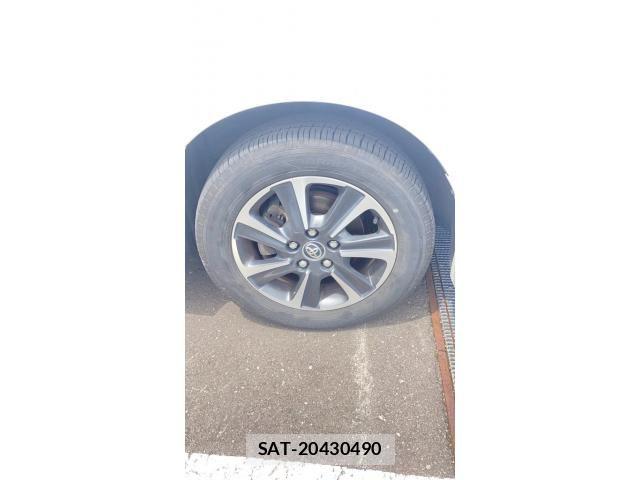 Toyota VOXY 2018-09 7330772-3