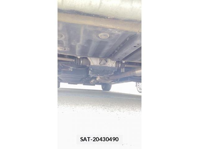 Toyota VOXY 2018-09 7330772-7