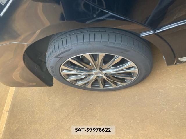 Toyota VOXY 2013-07 7330780-3