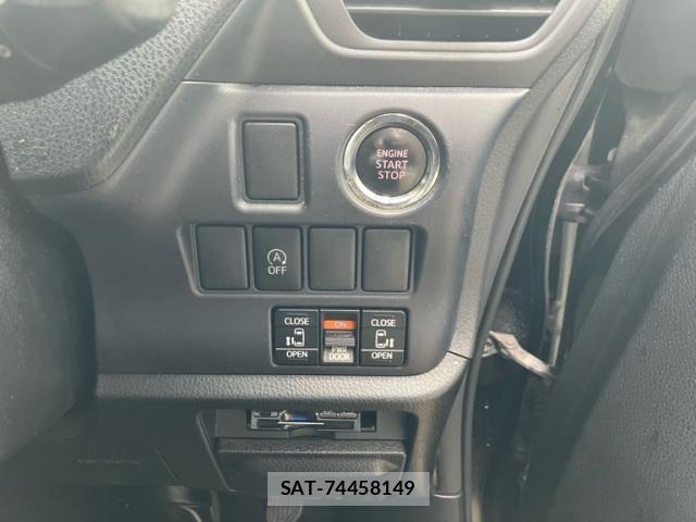 Toyota VOXY 2014-09 7360237-14