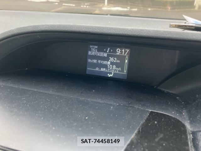 Toyota VOXY 2014-09 7360237-20