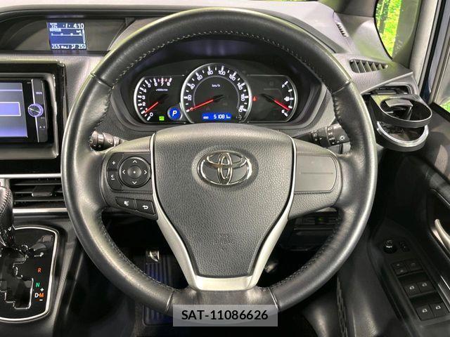 Toyota VOXY 2014-05 7360238-12
