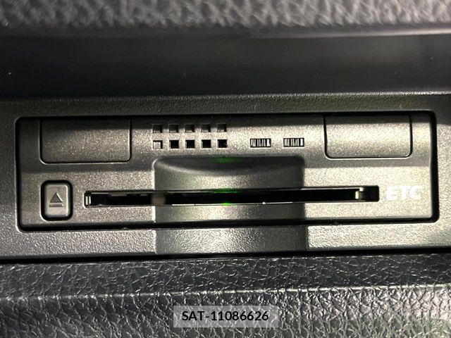 Toyota VOXY 2014-05 7360238-7