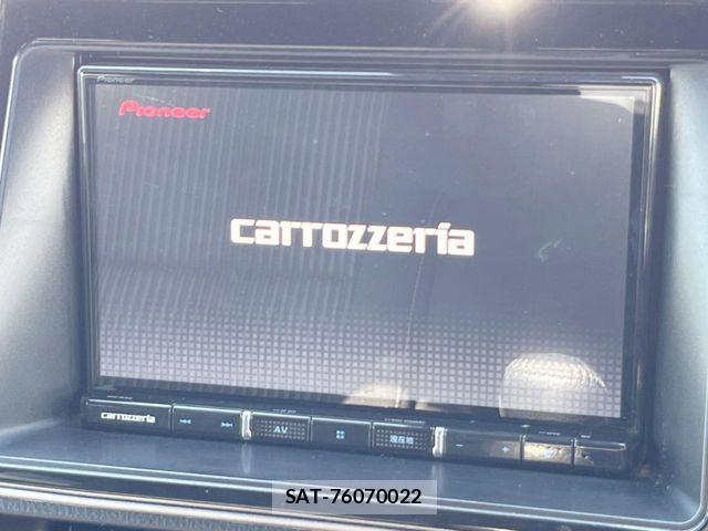 Toyota VOXY 2019-07 7394584-2