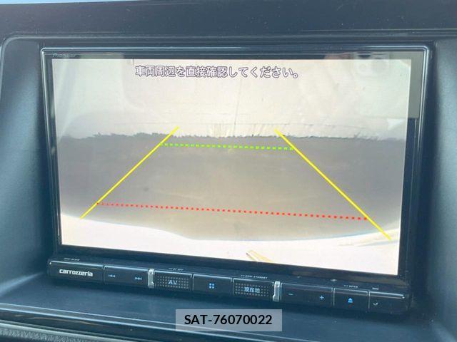 Toyota VOXY 2019-07 7394584-3