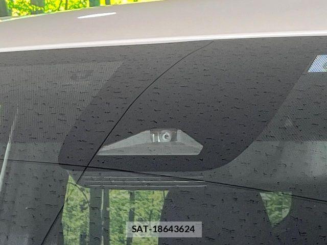 Toyota VOXY 2023-06 7394583-6