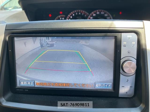 Toyota VOXY 2010-08 7458509-24