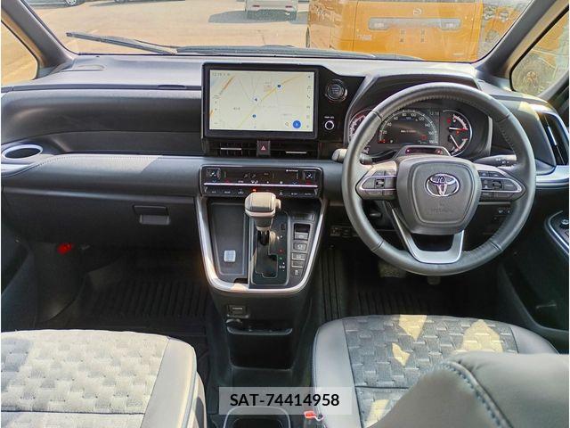 Toyota VOXY 2024-10 7458504-1