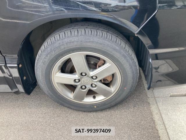 Toyota VOXY 2006-06 7458510-9