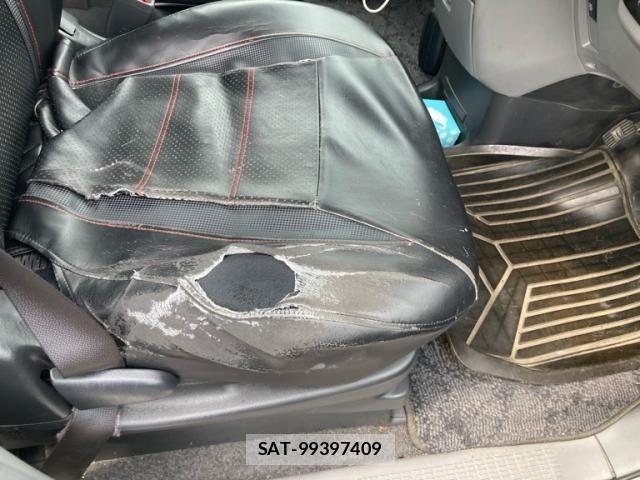 Toyota VOXY 2006-06 7458510-14