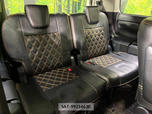 Toyota VOXY 2014-09 7503342-10