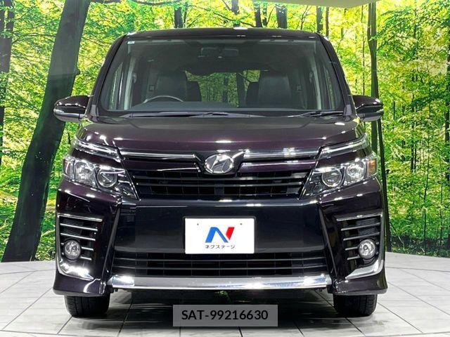 Toyota VOXY 2014-09 7503342-15