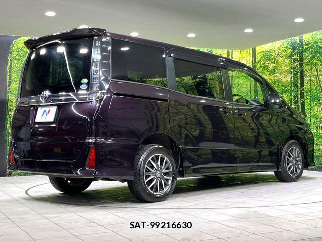 Toyota VOXY 2014-09 7503342-18