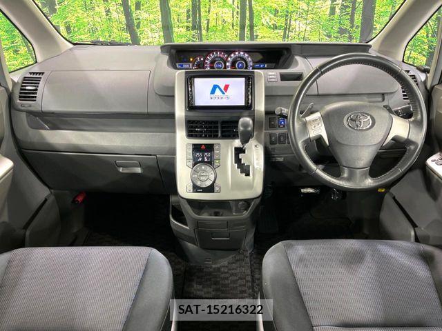 Toyota VOXY 2009-01 7503344-2