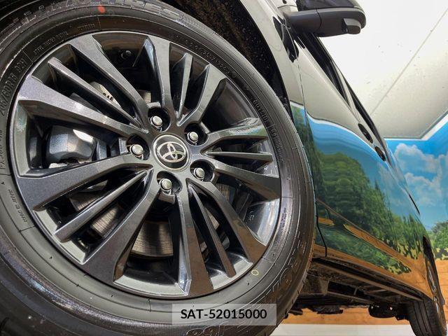 Toyota VOXY 2026-06 7503338-13