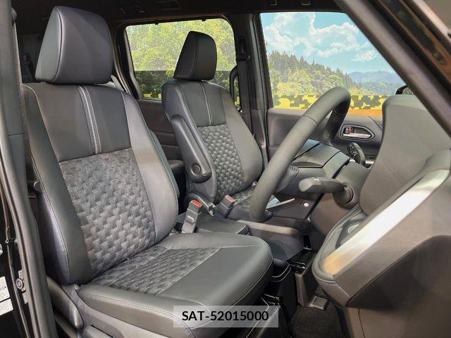 Toyota VOXY 2026-06 7503338-8