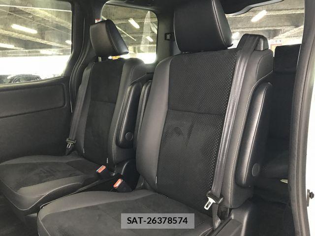 Toyota VOXY 2020-11 7510317-11