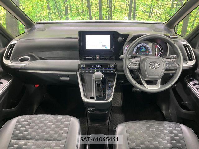 Toyota VOXY 2025-05 7503337-1