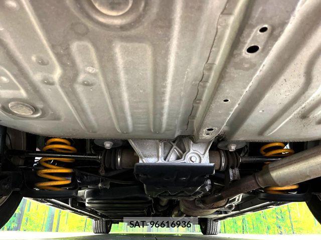 Toyota VOXY 2015-09 7503341-19