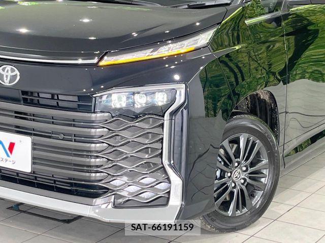 Toyota VOXY 2026-06 7503339-13