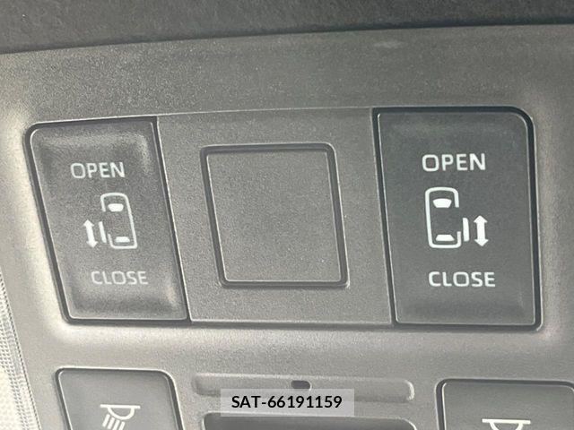 Toyota VOXY 2026-06 7503339-4