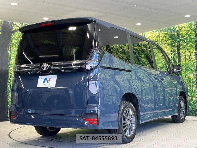 Toyota VOXY 2025-06 7503340-17