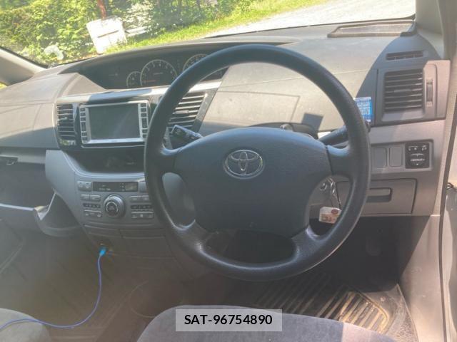 Toyota VOXY 2004-12 7563004-11