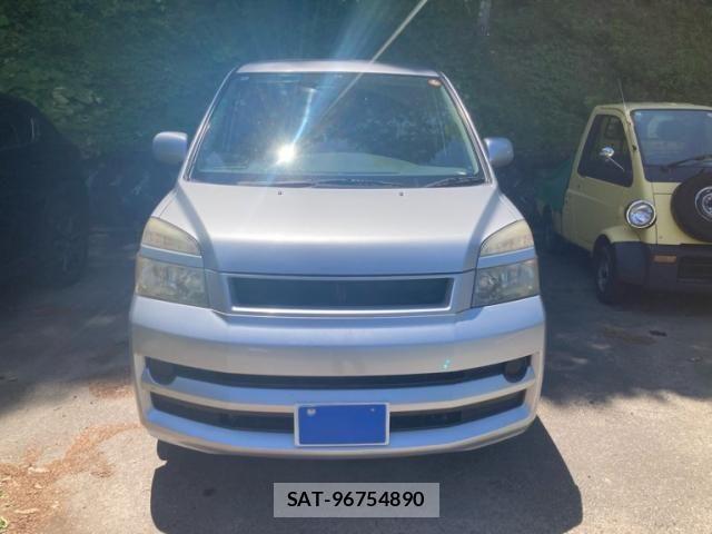 Toyota VOXY 2004-12 7563004-1