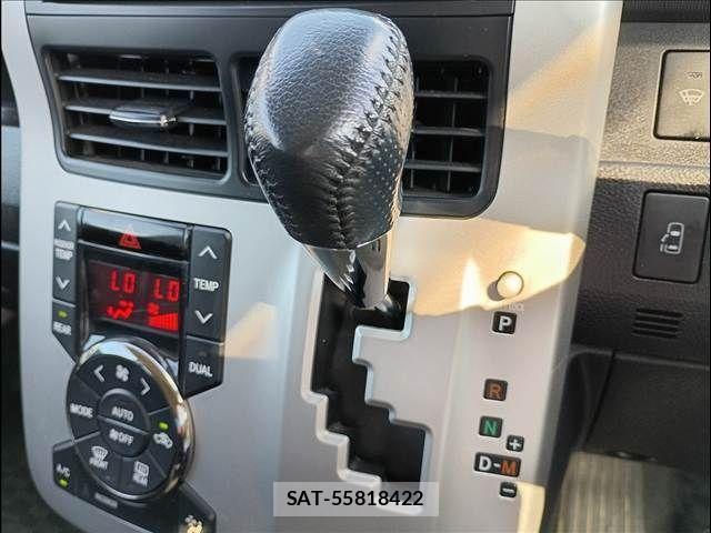 Toyota VOXY 2011-05 7620940-9