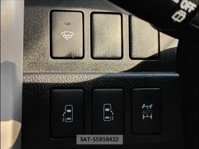 Toyota VOXY 2011-05 7620940-10