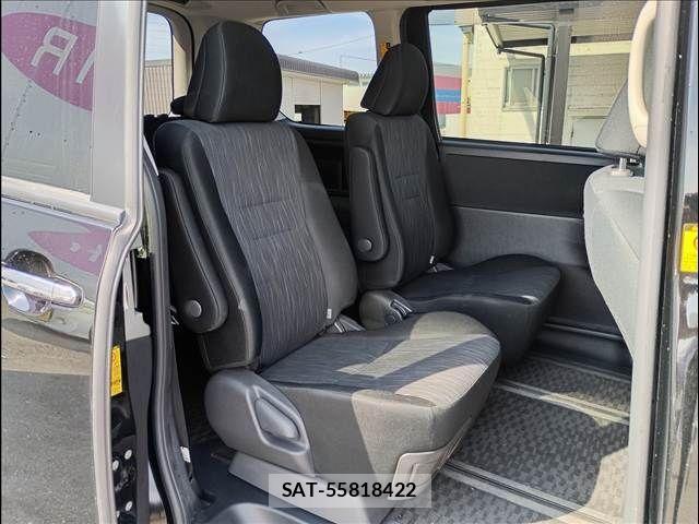 Toyota VOXY 2011-05 7620940-20