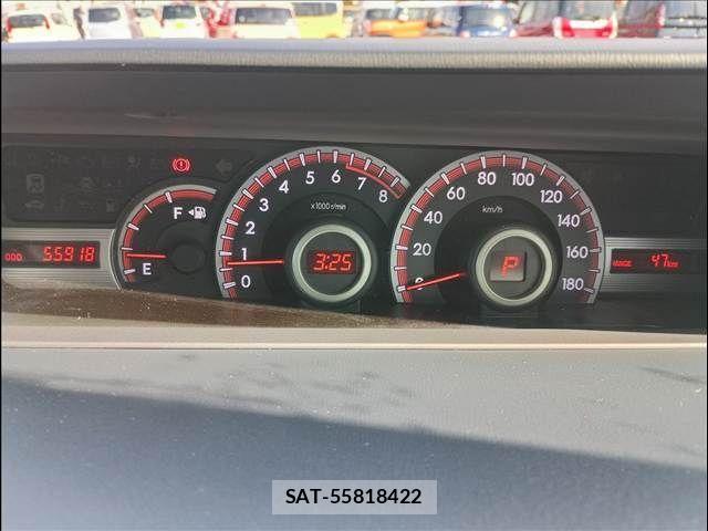 Toyota VOXY 2011-05 7620940-4
