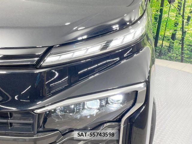 Toyota VOXY 2026-06 7620924-14